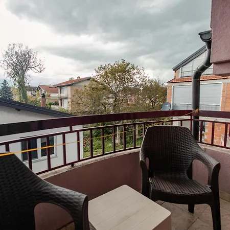 Cherry * Struga